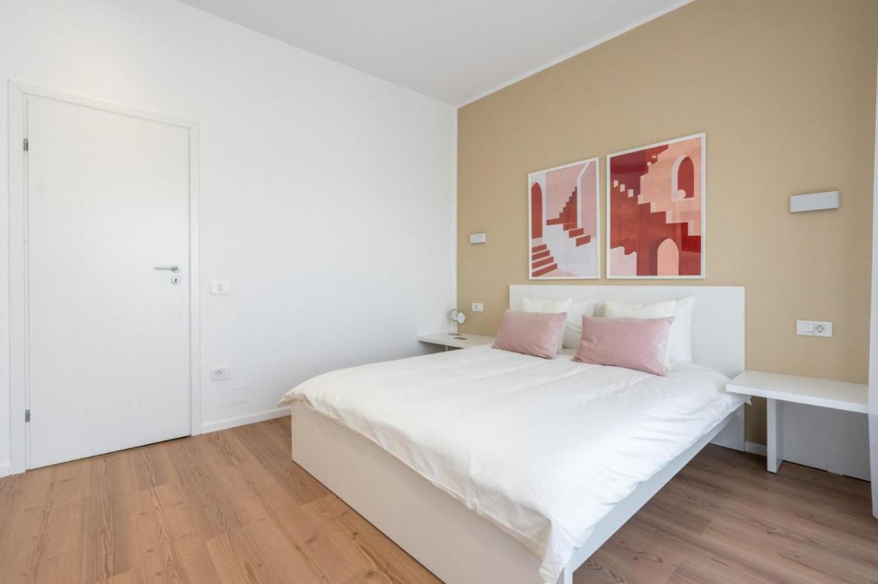 Fabulous Apartament With View In Calea Victoriei Bükreş Dış mekan fotoğraf