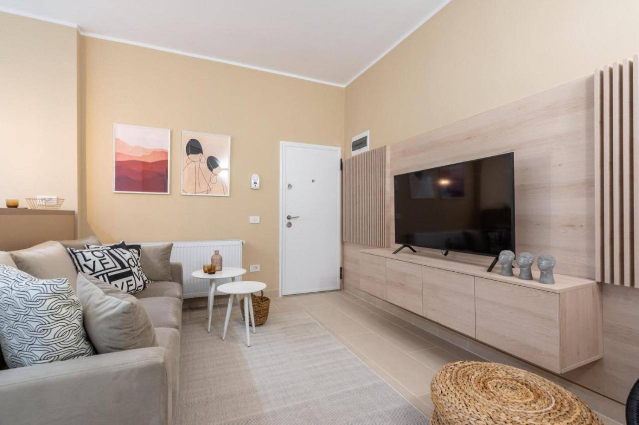 Fabulous Apartament With View In Calea Victoriei Bükreş Dış mekan fotoğraf