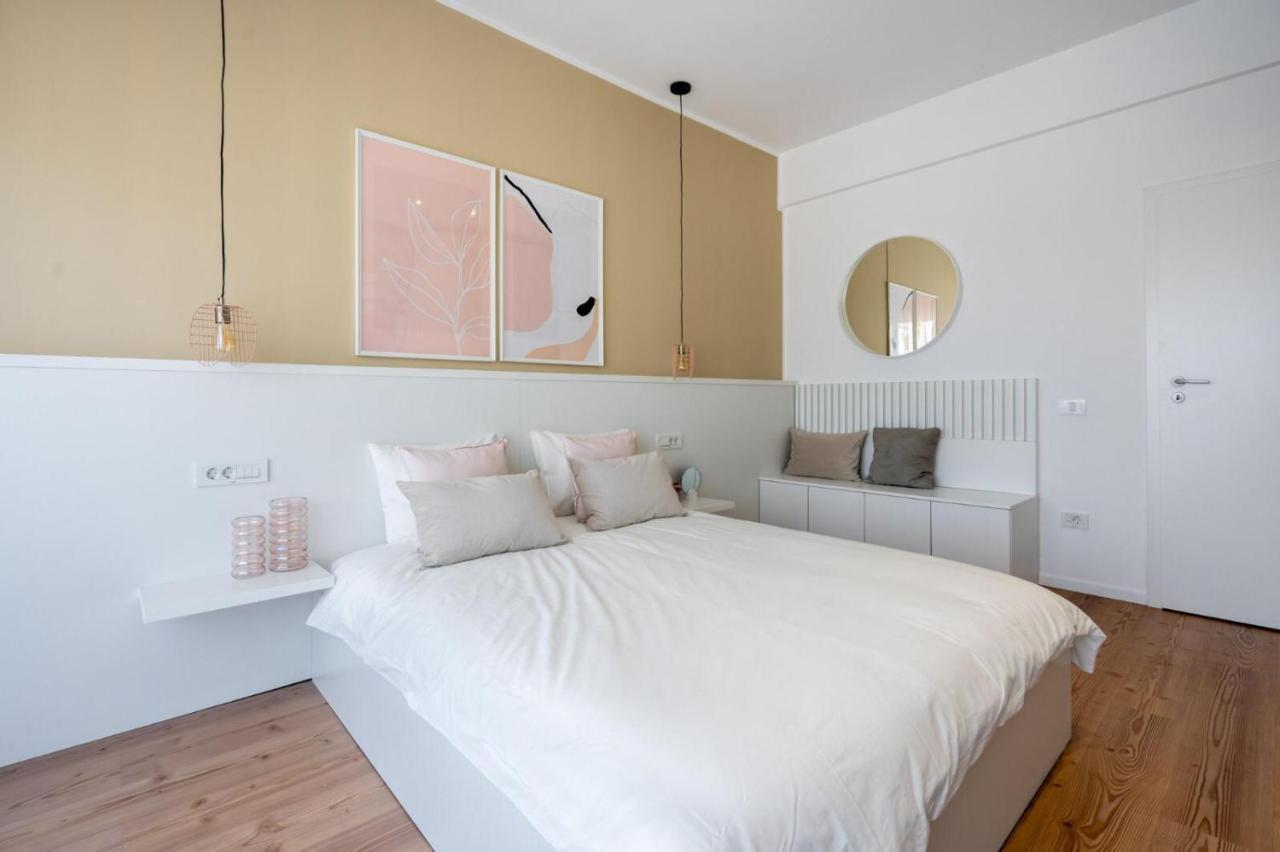 Fabulous Apartament With View In Calea Victoriei Bükreş Dış mekan fotoğraf
