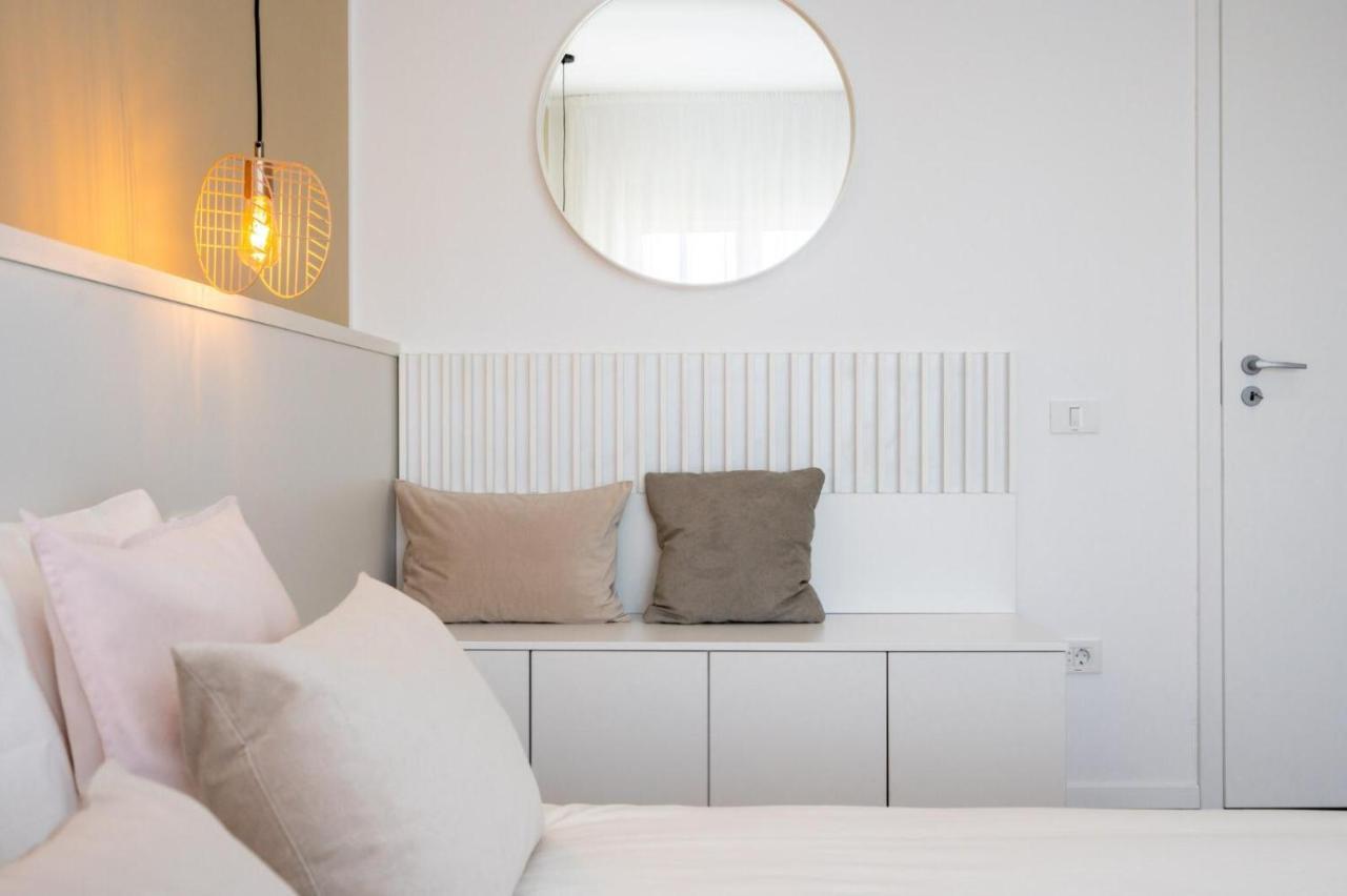 Fabulous Apartament With View In Calea Victoriei Bükreş Dış mekan fotoğraf
